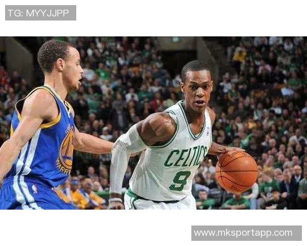 球哥对阵老东家表现惨淡四投全失无得分助攻正负值为负九 球哥对阵老东家表现惨淡四投全失无得分助攻正负值为负九