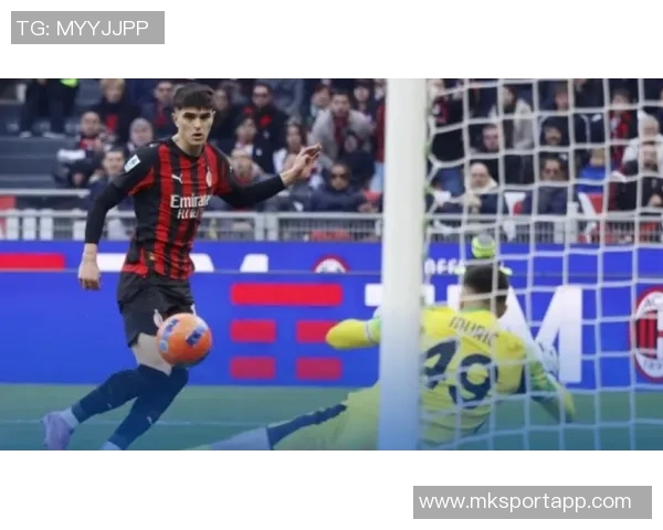 AC米兰近期对阵萨索洛战绩不佳近7场仅获2胜2平3负处于劣势