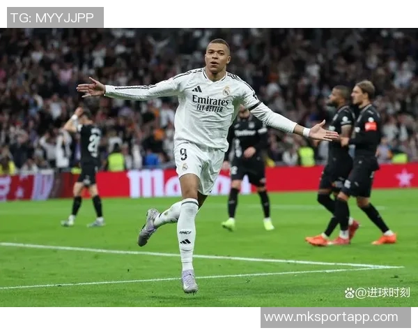 姆巴佩盛赞C罗称其为皇马第一人并视其为榜样与楷模