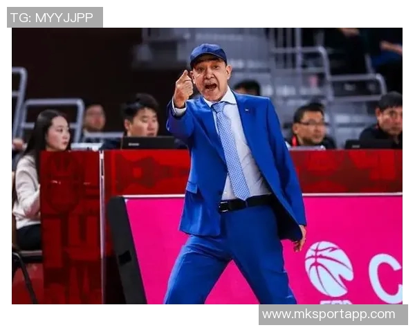 普理查德强调关键时刻需灵活应变善于把握比赛中的特殊情况