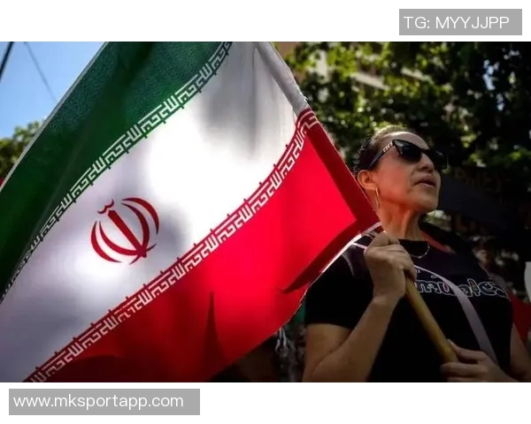 茹子楠因破坏对方单刀进攻被红牌罚下球队雪上加霜局势堪忧