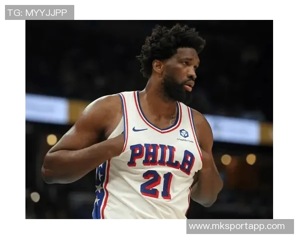 76人对决独行侠恩比德与乔治因伤病管理缺席引发关注