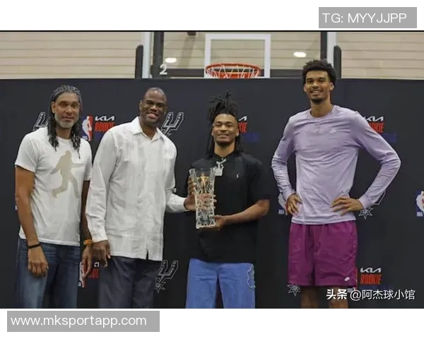 帕金斯称文班具备票房吸引力但更注重胜利马刺活力昭示季后赛前景