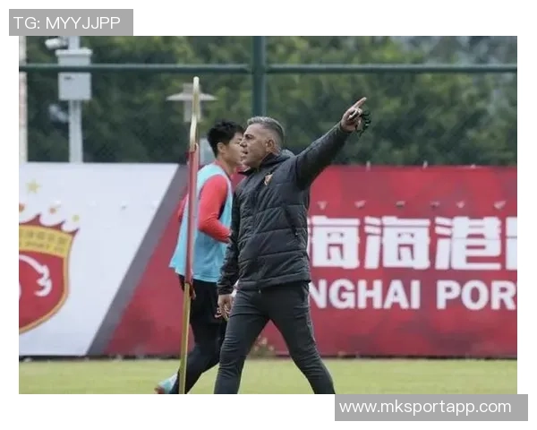 阿洛伊西与浙江队签订1加1合同正式告别东体球队 阿洛伊西与浙江队签订1加1合同正式告别东体球队